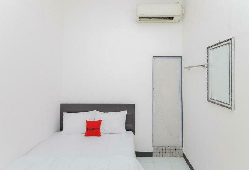 スタンダードルーム, Reddoorz Near Mayapada Hospital Surabaya