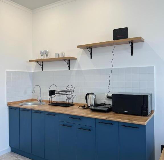 استودیوی استاندارد, Lake View