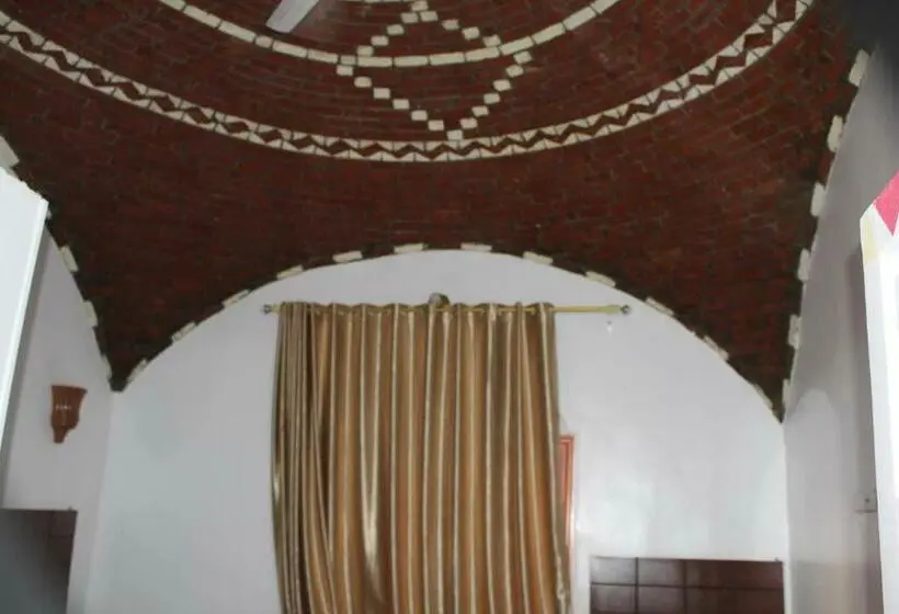 اتاق استاندارد سه نفره, Nile View Guest House