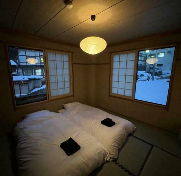 Номер Стандарт Вид на Горы, Lodge Seizan