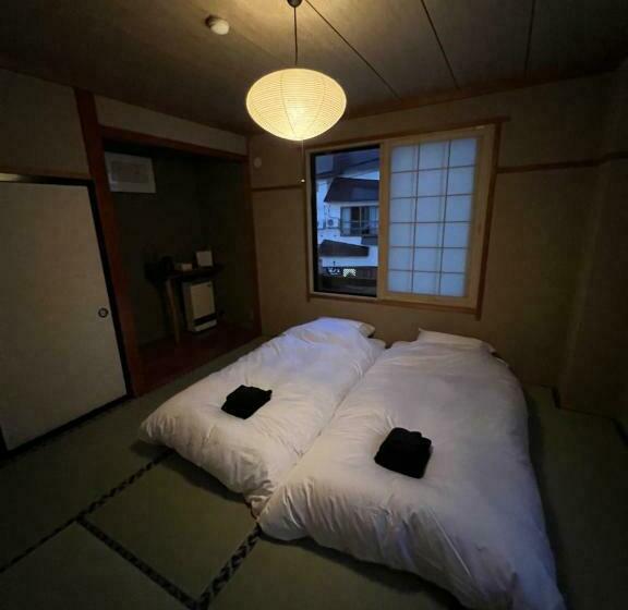 Номер Стандарт Вид на Горы, Lodge Seizan