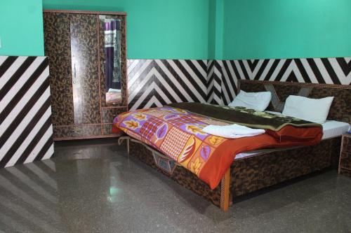 اتاق استاندارد با چشمانداز کوهستان, Pineview Cafe