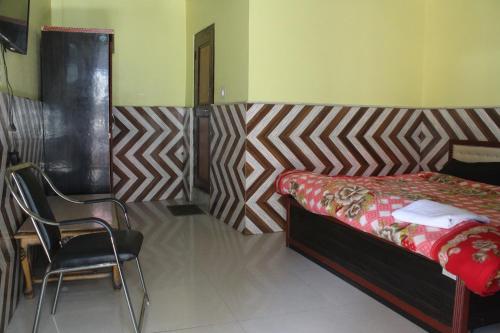 اتاق استاندارد با چشمانداز کوهستان, Pineview Cafe