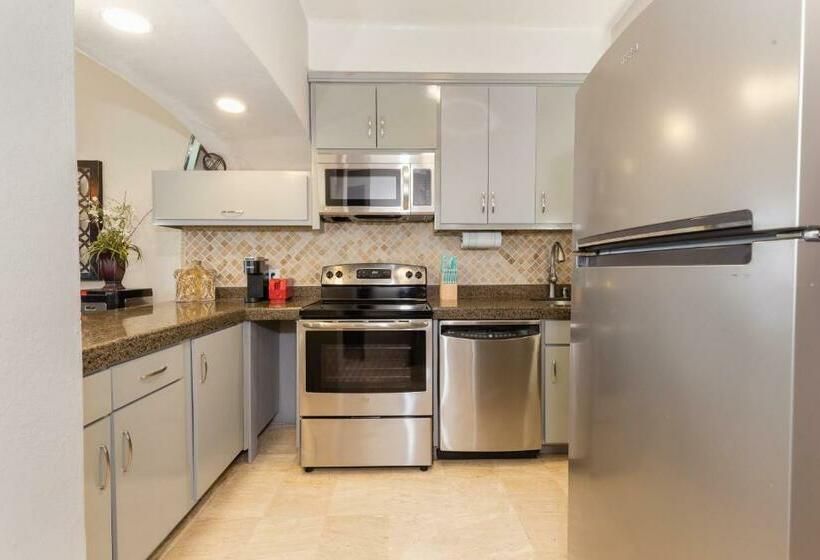 침실 2개 아파트, Marina Pinacate B 201