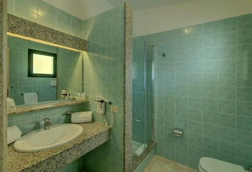 Standard-studio, Residence Con Piscina A Sos Alinos