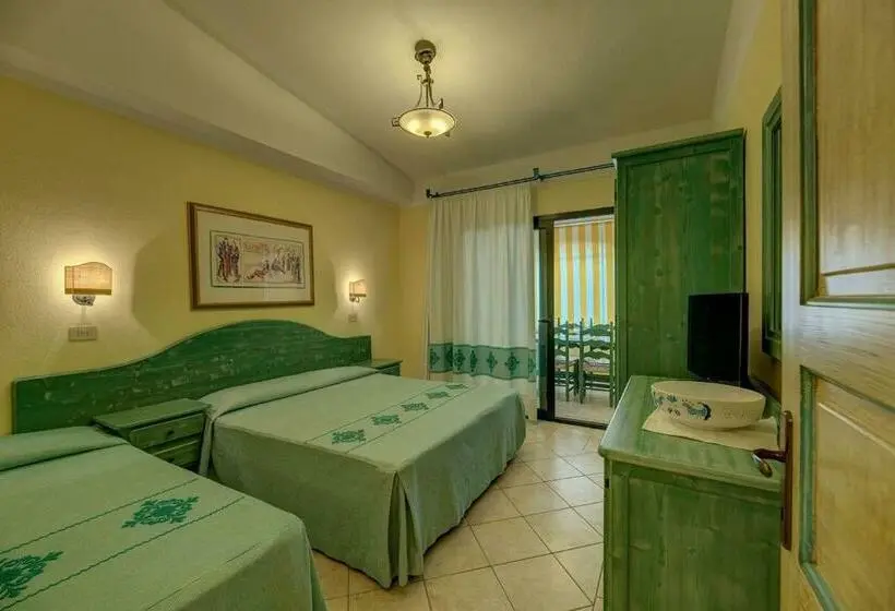 Huoneisto 2 Makuuhuonetta, Residence Con Piscina A Sos Alinos