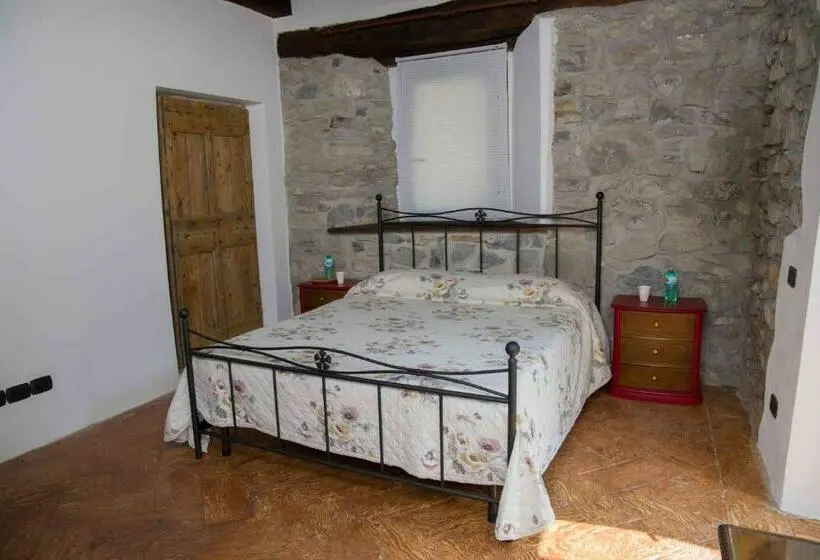 スタンダードルーム, B&b La Curt Del Böff