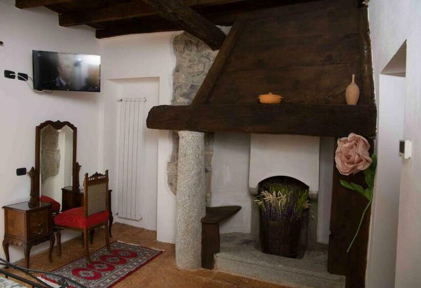 スタンダードルーム, B&b La Curt Del Böff