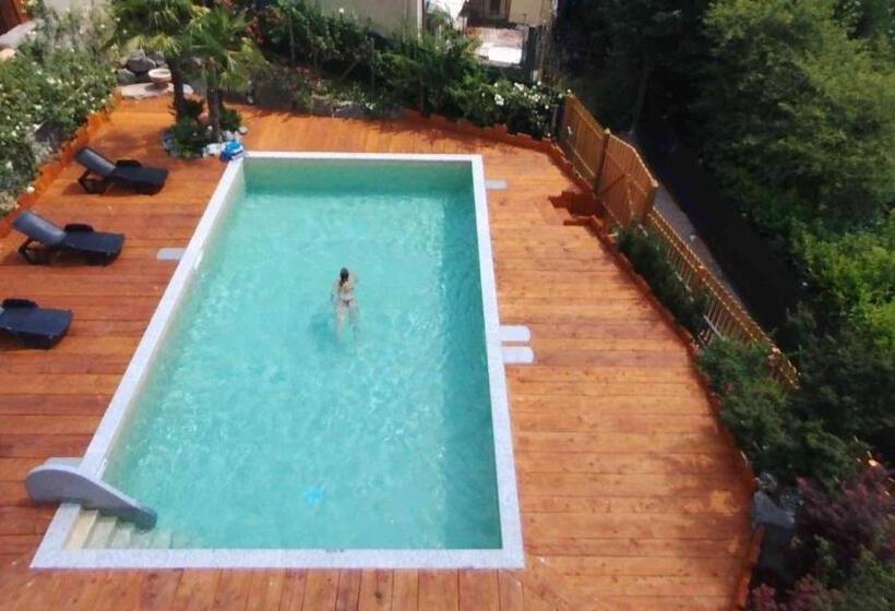 スタンダードルーム, B&b La Curt Del Böff