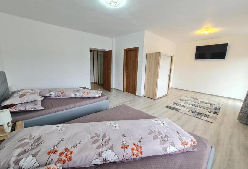 חדר משפחתי, Agropensiunea Maya Andrei