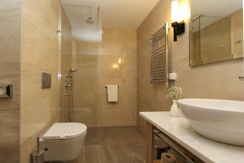 اتاق استاندارد با چشمانداز شهر, Budva