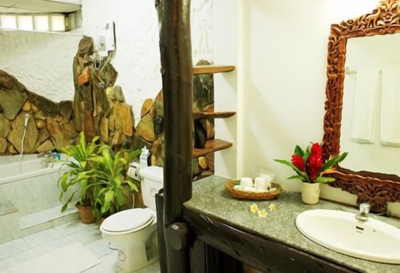 غرفة قياسية مطلّة علي الحديقة, Duenshine Resort