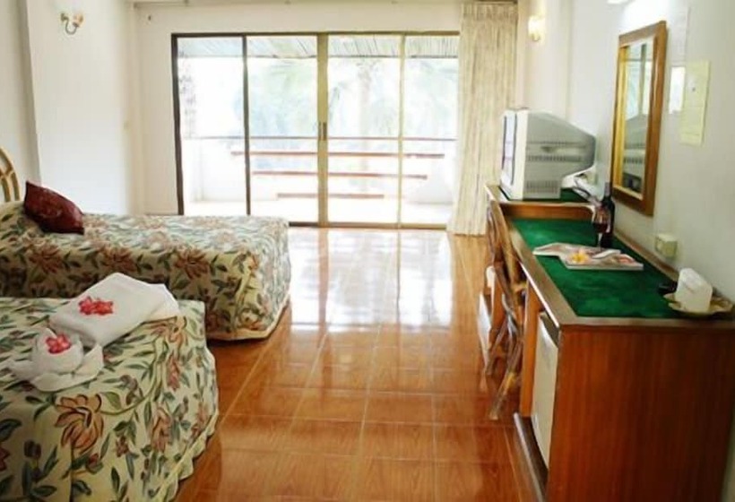 غرفة قياسية مطلّة علي الحديقة, Duenshine Resort
