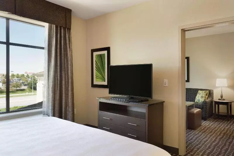 キングサイズベッドのスイートルーム, Homewood Suites By Hilton Ankeny