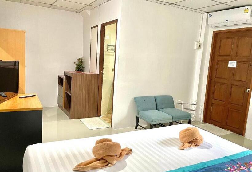 스탠다드 룸, Jj Karon Beach