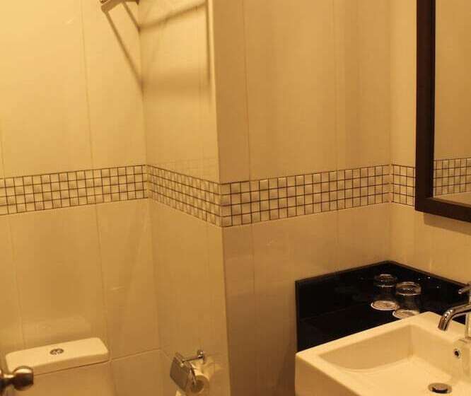 غرفة قياسية, Laras Asri Resort & Spa