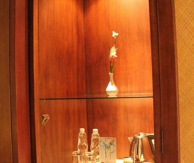 高级大房间, Laras Asri Resort & Spa