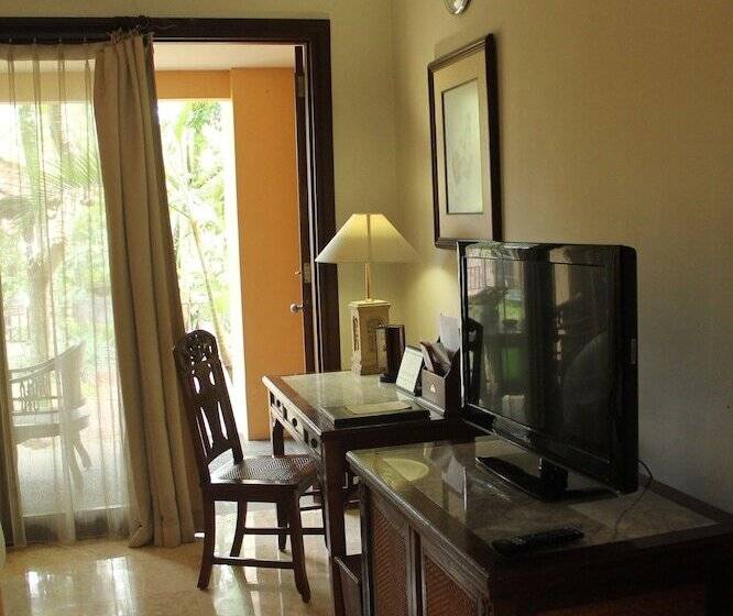 高级大房间, Laras Asri Resort & Spa