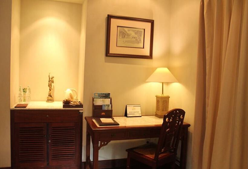 行政房间, Laras Asri Resort & Spa