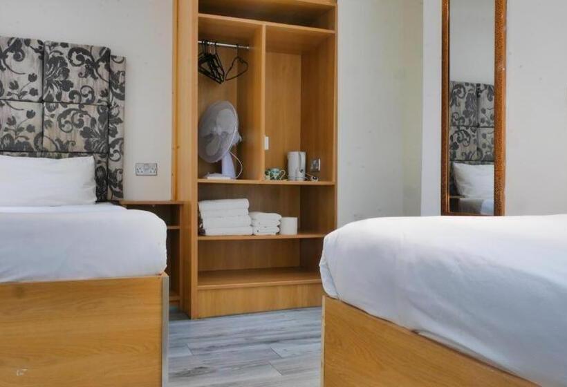 经济四人房间, Print Works