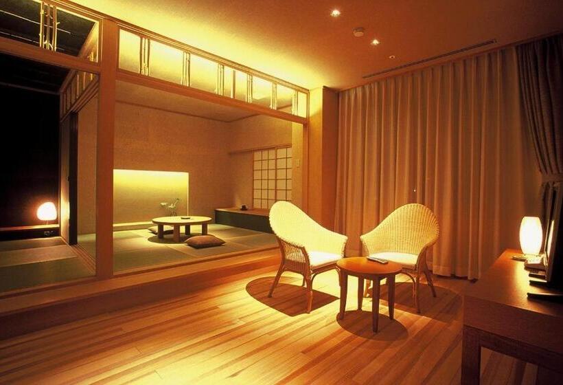 غرفة قياسية, Sanyoan