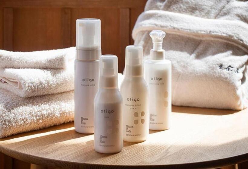 غرفة ديلوكس, Sanyoan