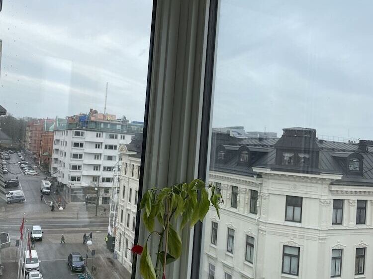 חדר סטנדרד יחיד חדר אמבטיה משותף, Le Mat B&b Goteborg City