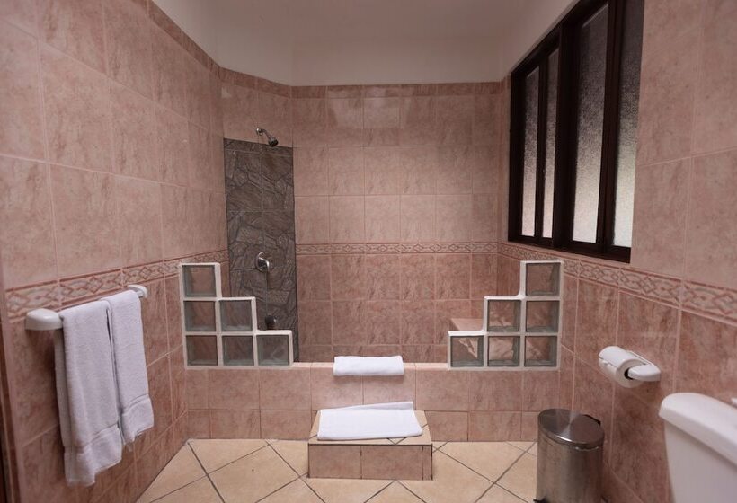 Вилла Deluxe 2 Спальни, Villas Mymosa