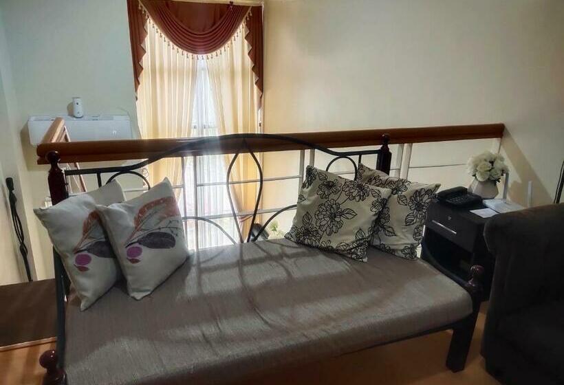 חדר סטנדרט, Monteluce Condominium