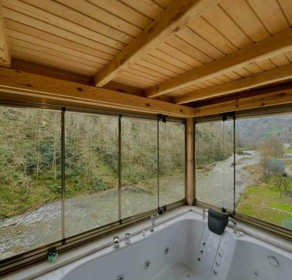 キングサイズベッドのスタンダードルーム, Storm Suit