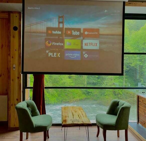 キングサイズベッドのスタンダードルーム, Storm Suit