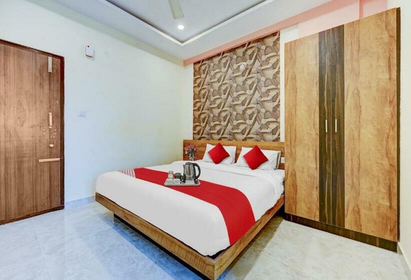 غرفة كلاسيكية ثلاثية, Flagship Mathrushree Bording And Lodging