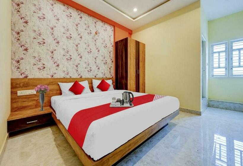 غرفة كلاسيكية ثلاثية, Flagship Mathrushree Bording And Lodging