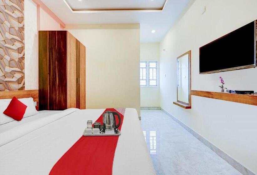 غرفة كلاسيكية ثلاثية, Flagship Mathrushree Bording And Lodging