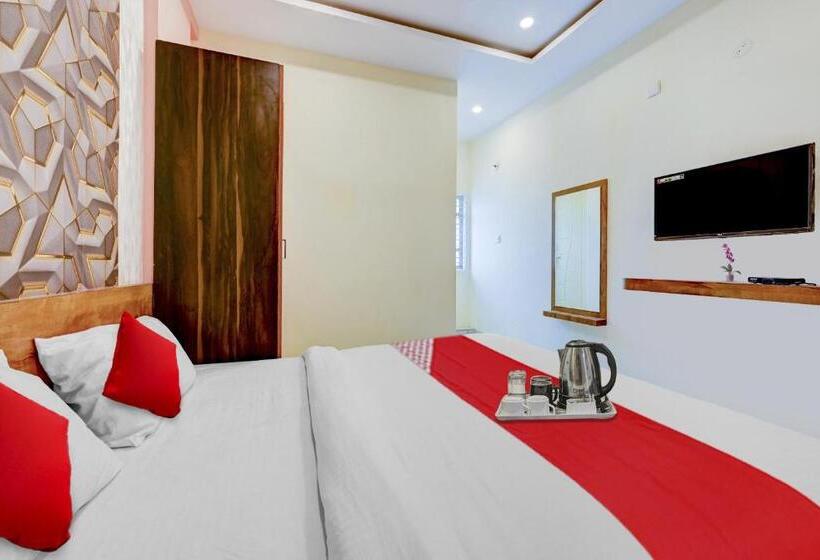 غرفة كلاسيكية ثلاثية, Flagship Mathrushree Bording And Lodging