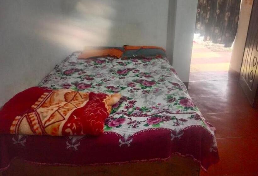 Номер Deluxe, Indian Family Lodge, Rajnandgaon, Chhattisgarh