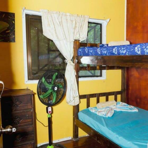 غرفة عائلية, Hostel Yinary