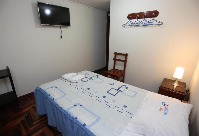 اتاق استاندارد یک نفره, Witobi Hostal