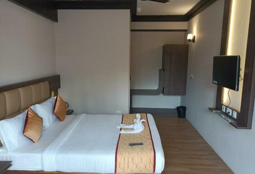 Номер Deluxe, Golden Peaks Hotel & Restaurant