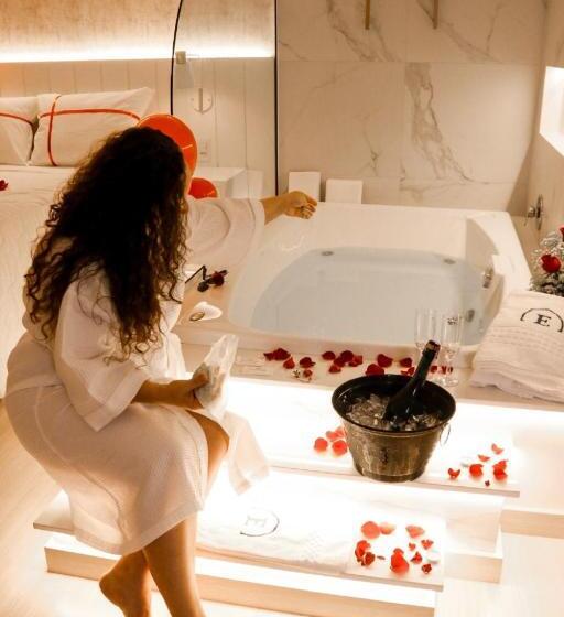 סוויטה עם ג'קוזי, Estação Termas