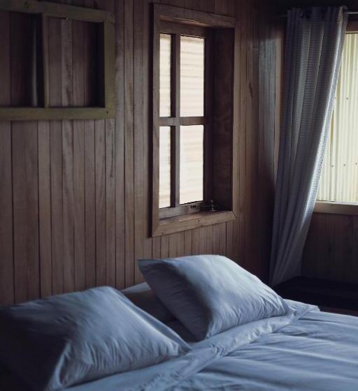 חדר סטנדרט נוף לים עם מרפסת, & Café Bauda