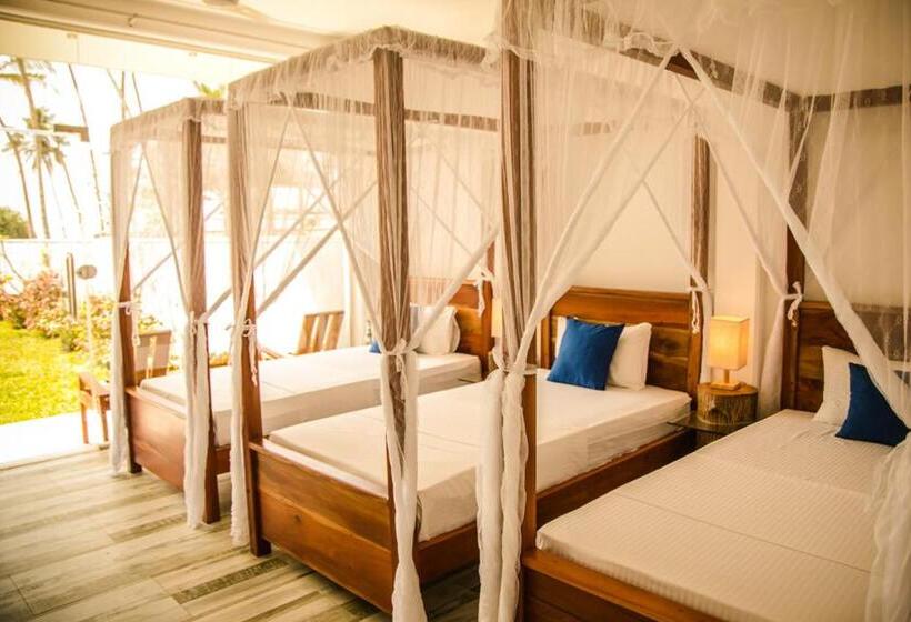 חדר סטנדרט לשלושה עם נוף לגינה, Infinity Of Sri Lanka