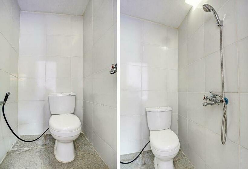 اتاق لوکس با تخت بزرگ, Oyo 91773 Ab Homestay