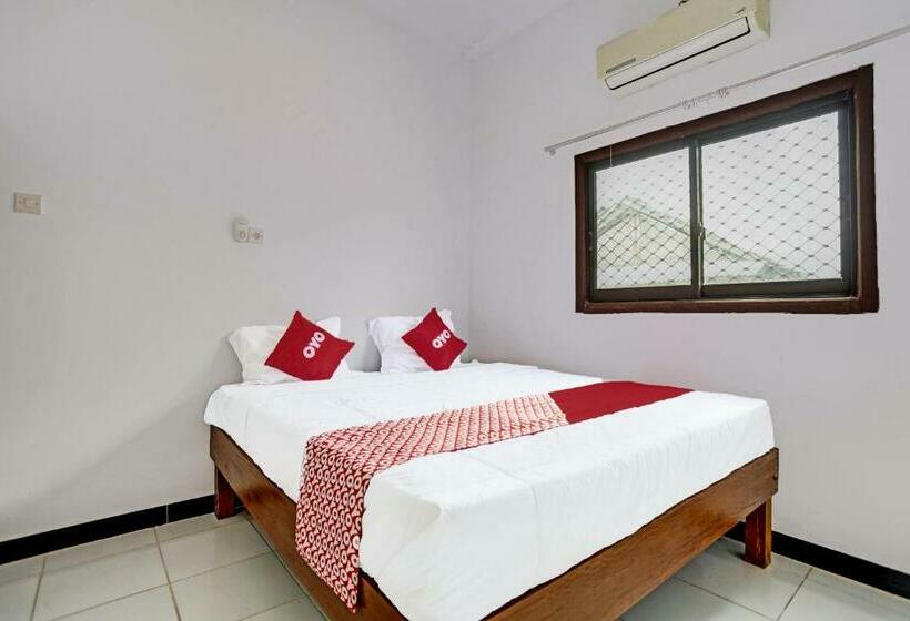 اتاق لوکس با تخت بزرگ, Oyo 91773 Ab Homestay