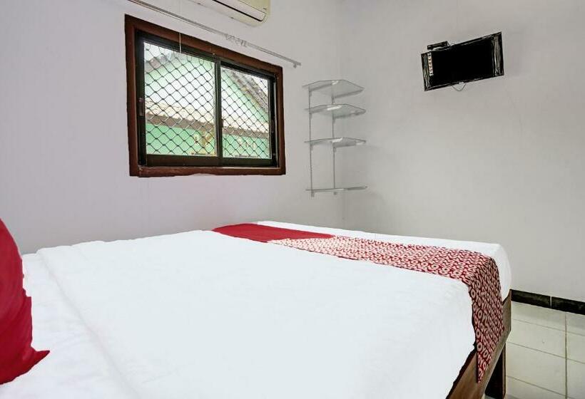 اتاق لوکس با تخت بزرگ, Oyo 91773 Ab Homestay