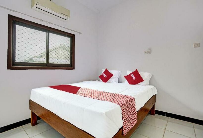 اتاق لوکس با تخت بزرگ, Oyo 91773 Ab Homestay
