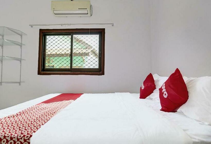 اتاق لوکس با تخت بزرگ, Oyo 91773 Ab Homestay