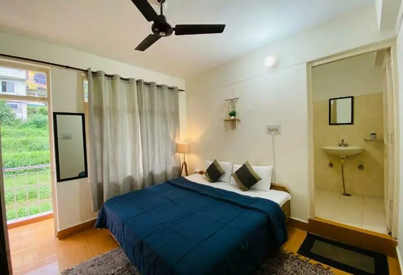 اتاق لوکس با بالکن, Rahgir Mcleodganj
