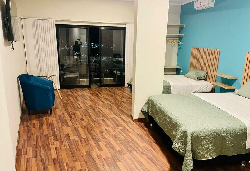 ファミリールーム, Tarapoto Central Suites
