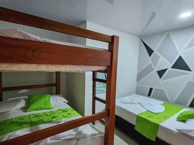 اتاق خانوادگی, Miradores del Paraiso
